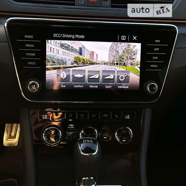 Лифтбек Skoda Superb 2020 в Мукачево