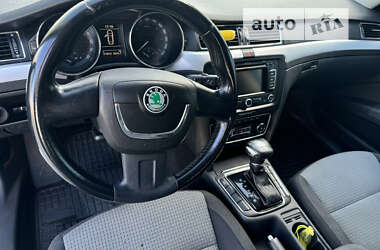 Лифтбек Skoda Superb 2010 в Хусте