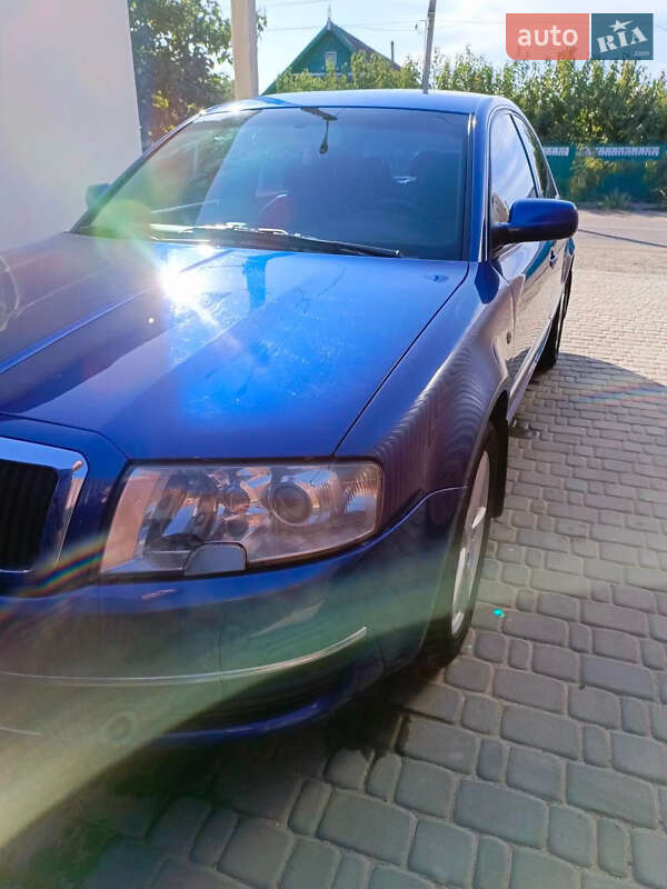 Лифтбек Skoda Superb 2006 в Одессе