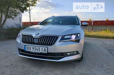 Универсал Skoda Superb 2018 в Нетешине