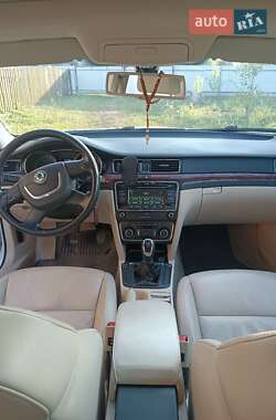Универсал Skoda Superb 2010 в 
