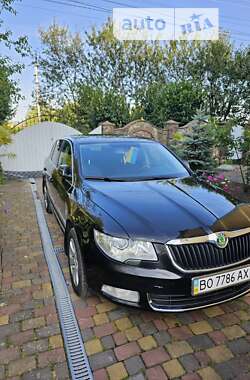 Лифтбек Skoda Superb 2012 в Тернополе