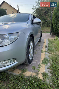 Лифтбек Skoda Superb 2009 в 