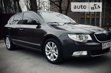 Лифтбек Skoda Superb 2008 в Кривом Роге