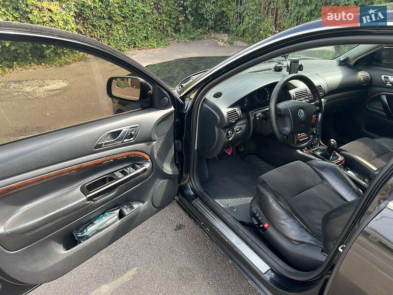 Лифтбек Skoda Superb 2006 в Киеве
