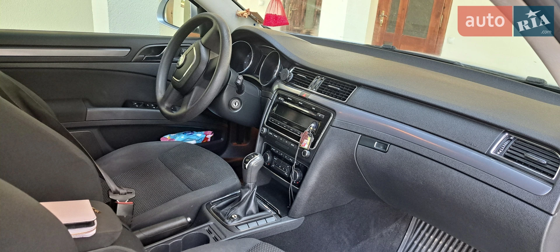 2011 Skoda Superb - мініатюра 10