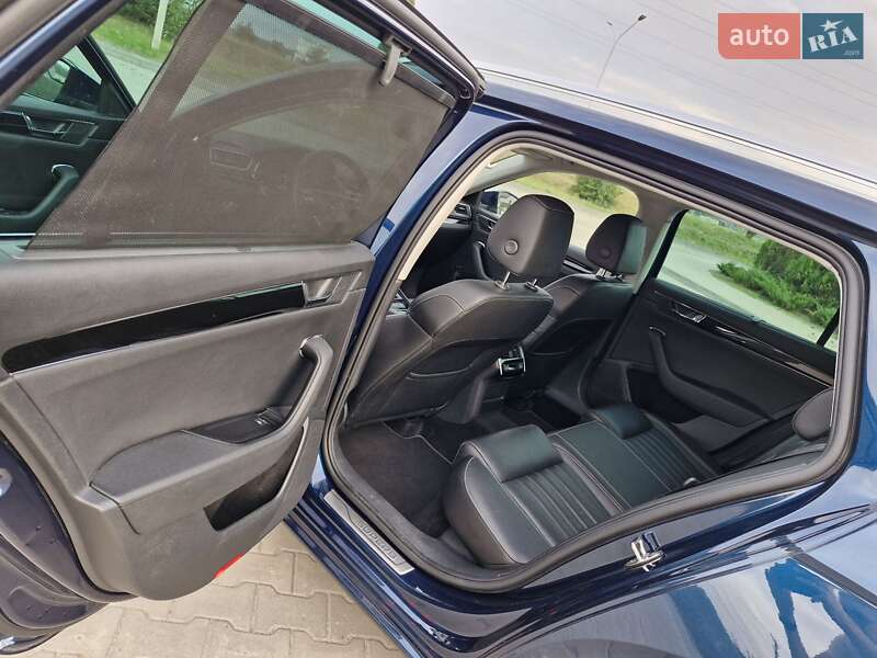 Универсал Skoda Superb 2020 в Вараше