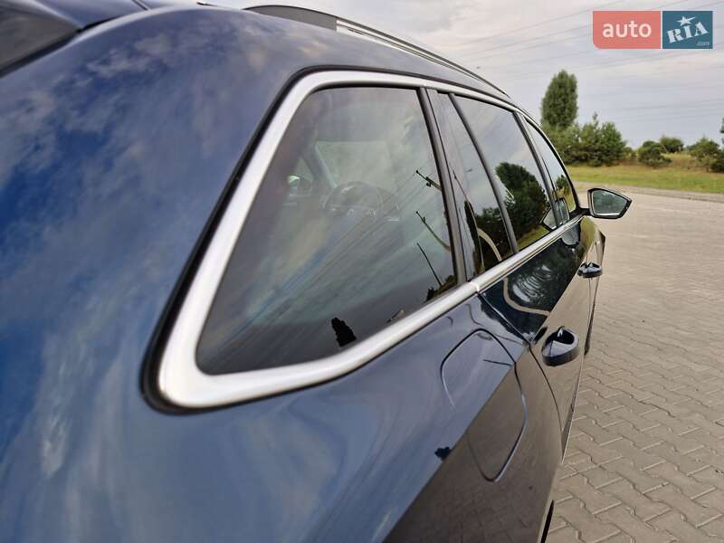 Универсал Skoda Superb 2020 в Вараше