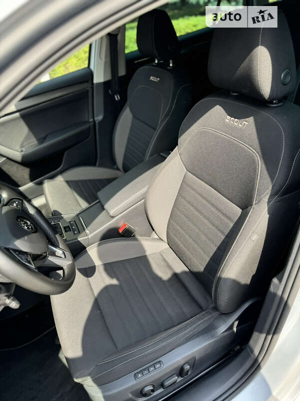 Универсал Skoda Superb 2019 в Киеве