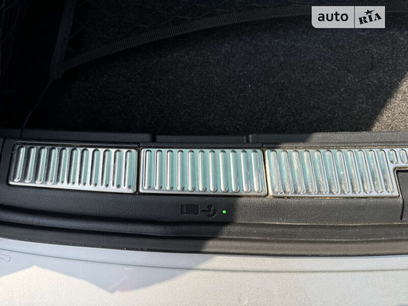 Универсал Skoda Superb 2019 в Киеве