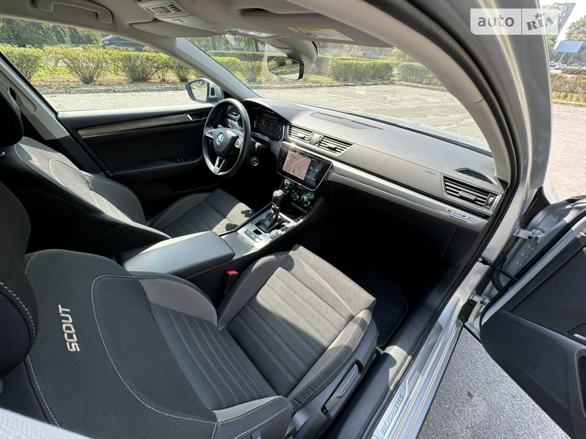 2019 Skoda Superb - мініатюра 39
