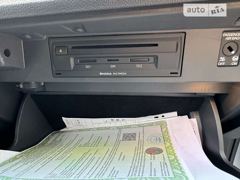 Универсал Skoda Superb 2019 в Киеве