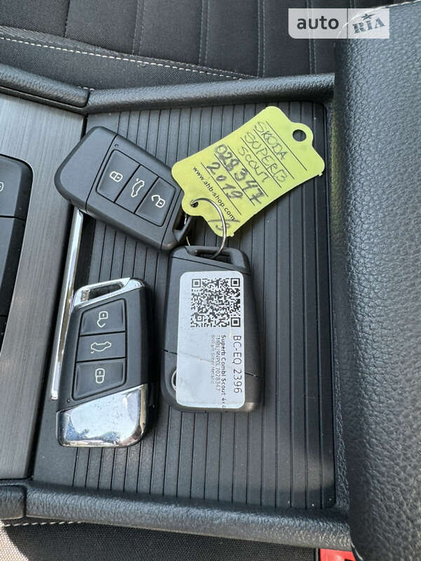 Универсал Skoda Superb 2019 в Киеве