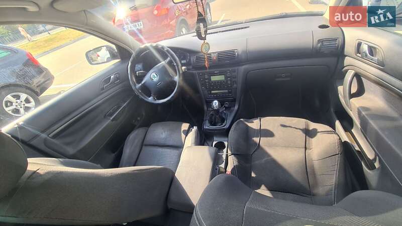 Ліфтбек Skoda Superb 2004 в Броварах