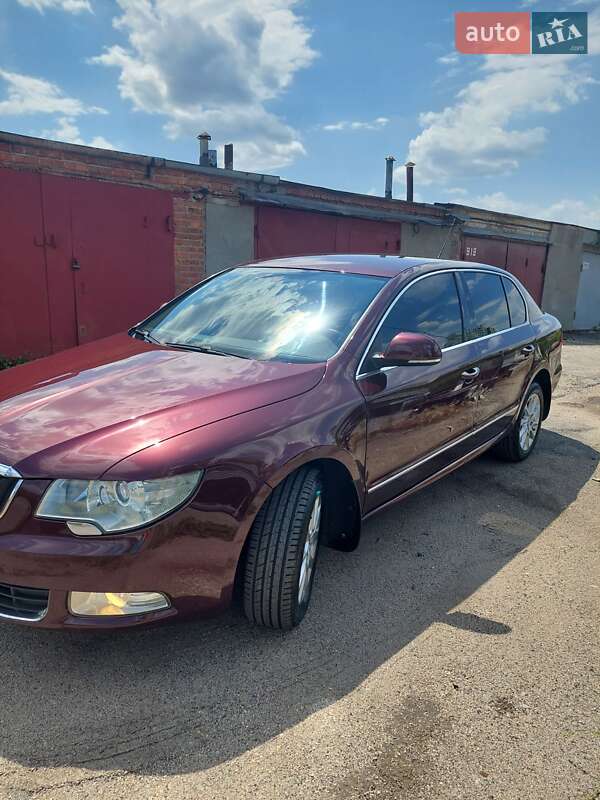 Лифтбек Skoda Superb 2009 в Харькове