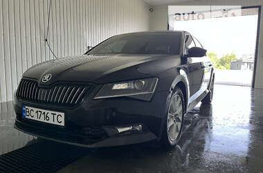 Ліфтбек Skoda Superb 2015 в Шептицькому