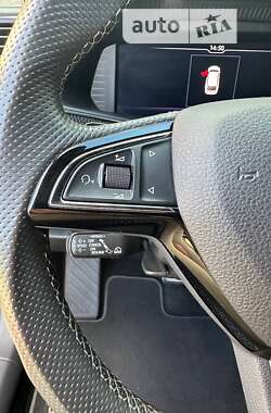 Универсал Skoda Superb 2018 в 