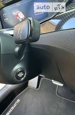 Универсал Skoda Superb 2018 в 