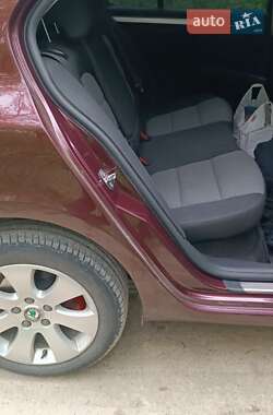 Универсал Skoda Superb 2011 в 