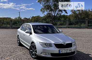 Ліфтбек Skoda Superb 2008 в Мукачевому