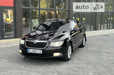 Лифтбек Skoda Superb 2012 в Полтаве