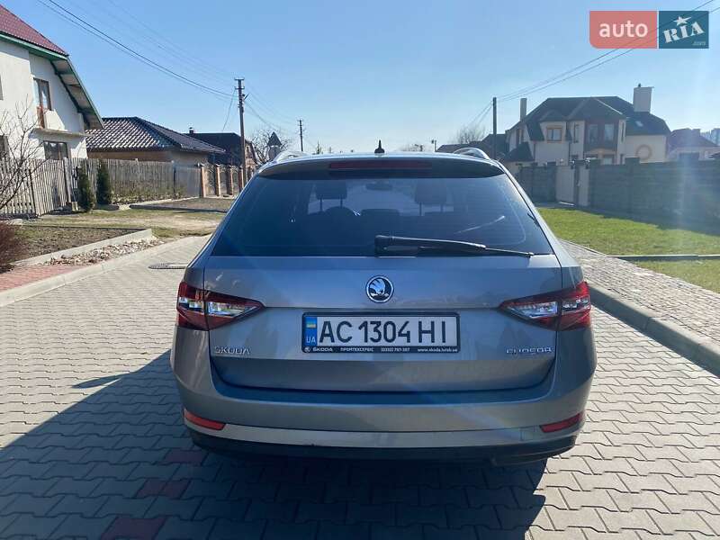 Универсал Skoda Superb 2015 в Луцке