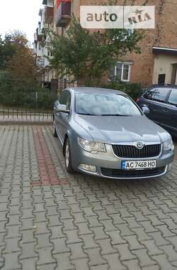 Лифтбек Skoda Superb 2009 в Ковеле