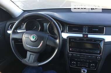 Універсал Skoda Superb 2013 в Києві