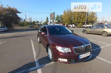 Ліфтбек Skoda Superb 2011 в Києві