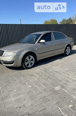 Ліфтбек Skoda Superb 2004 в Івано-Франківську