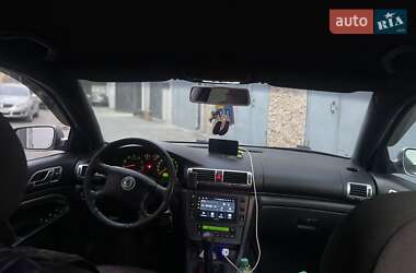 Лифтбек Skoda Superb 2003 в 