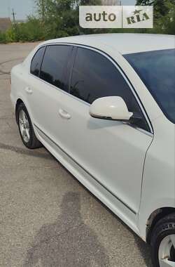 Лифтбек Skoda Superb 2009 в Запорожье