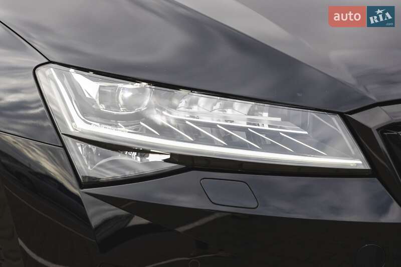 Универсал Skoda Superb 2020 в Измаиле
