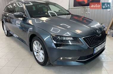 Універсал Skoda Superb 2018 в Тернополі