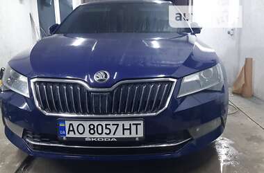 Лифтбек Skoda Superb 2015 в Мукачево