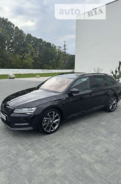 Универсал Skoda Superb 2020 в 