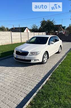 Лифтбек Skoda Superb 2008 в Ильинцах