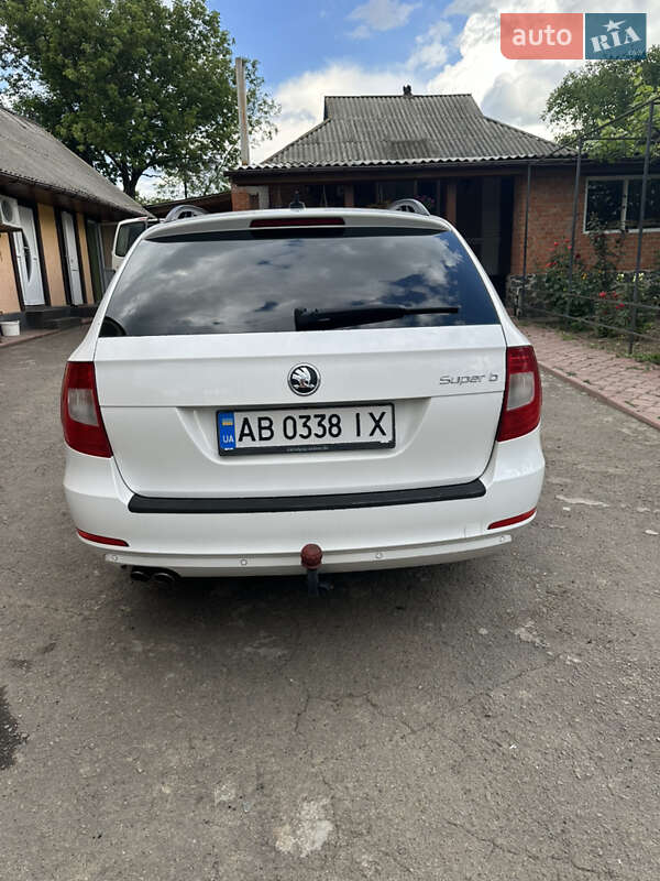 Универсал Skoda Superb 2010 в Виннице