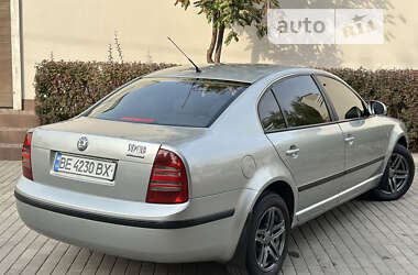 Лифтбек Skoda Superb 2008 в Николаеве