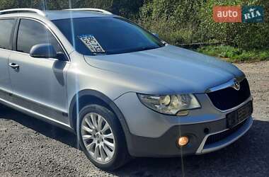 Універсал Skoda Superb 2012 в Бориславі