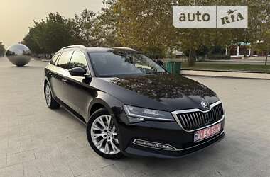 Універсал Skoda Superb 2020 в Одесі