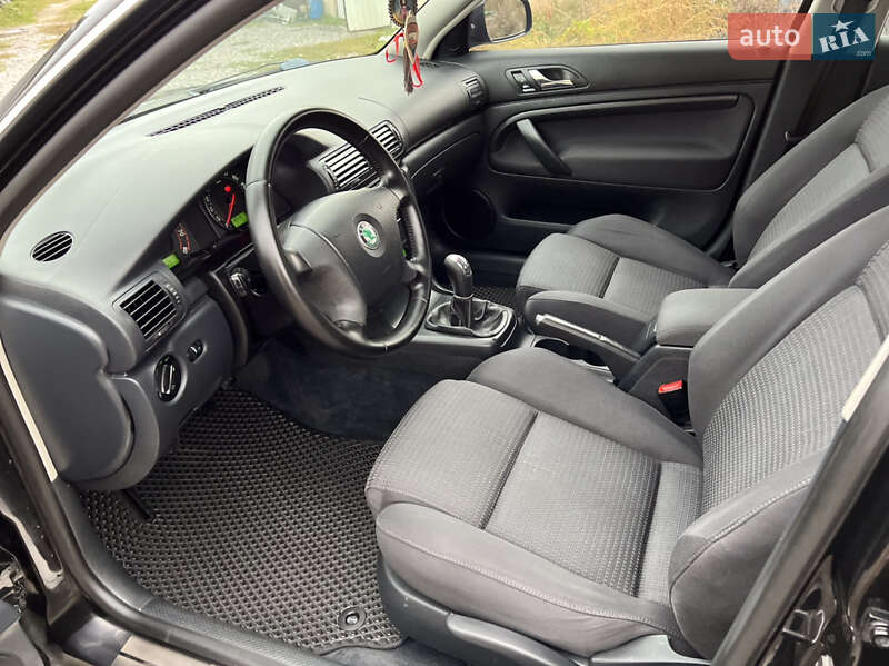 Лифтбек Skoda Superb 2006 в Виннице