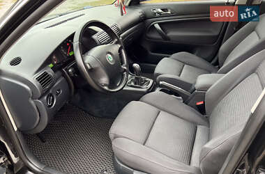 Лифтбек Skoda Superb 2006 в 