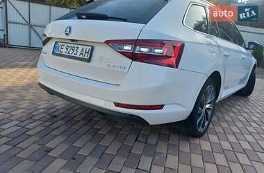 Универсал Skoda Superb 2019 в 