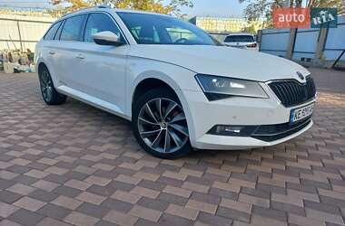 Универсал Skoda Superb 2019 в 