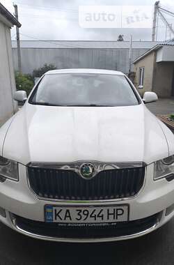 Лифтбек Skoda Superb 2011 в Киеве