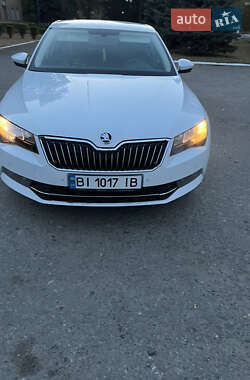Лифтбек Skoda Superb 2017 в 