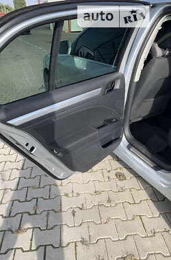 Лифтбек Skoda Superb 2015 в 