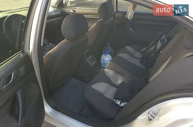 Лифтбек Skoda Superb 2006 в 