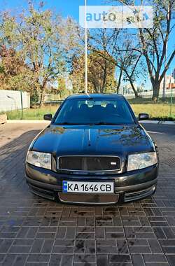 Лифтбек Skoda Superb 2005 в Киеве